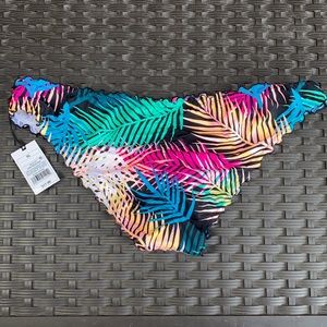 ROUCHED/SCALLOPED BIKINI BOTTOM